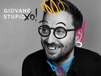 Cremonini: 'Giovane Stupida' l'ho scritta per una ragazza meravigliosa Cremonini: 'Giovane Stupida' l'ho scritta per una ragazza meravigliosa